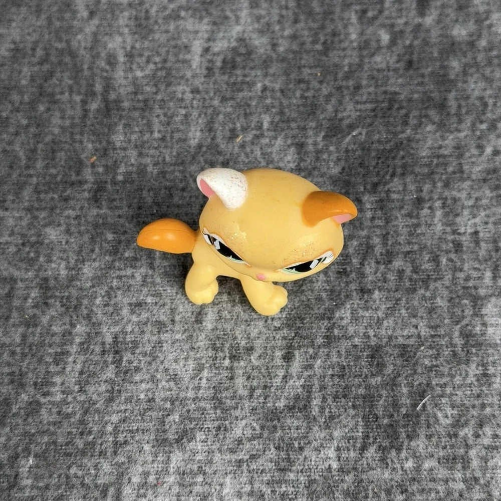 Littlest Pet Shop Beige Glitter Cat‎ #626 Figure Hasbro 2007 LPS Collectible
